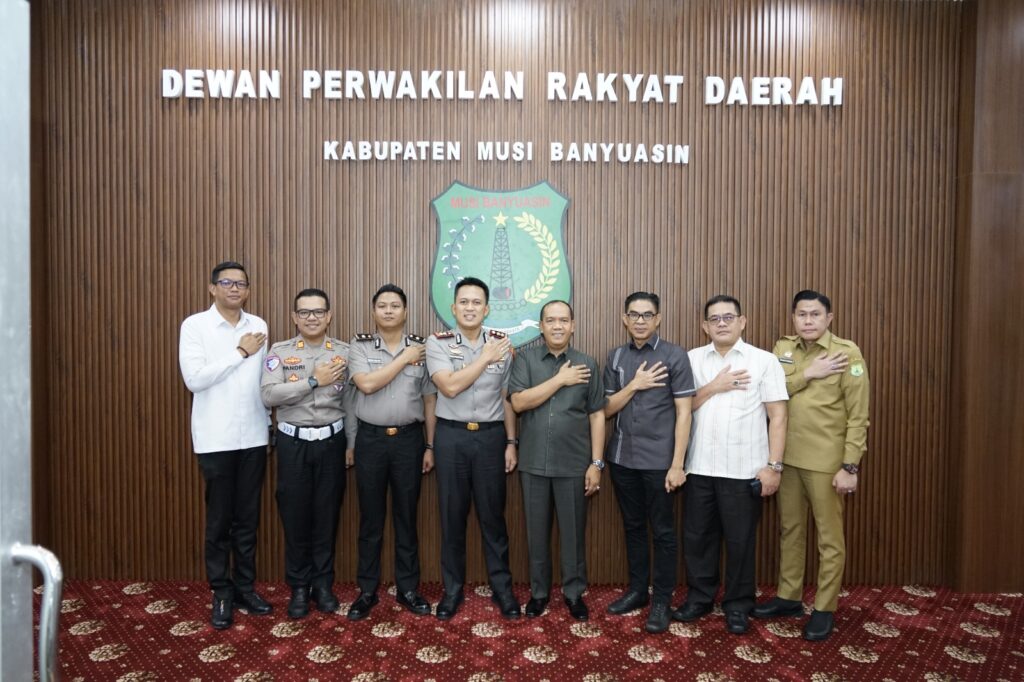 Perkuat Sinergitas, Kapolres Muba Kunjungi Kantor DPRD Muba