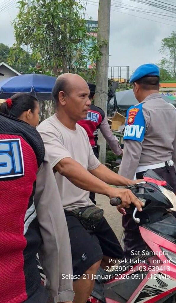 Polsek Babat Toman lakukan Patroli Jalan Kaki di titik rawan