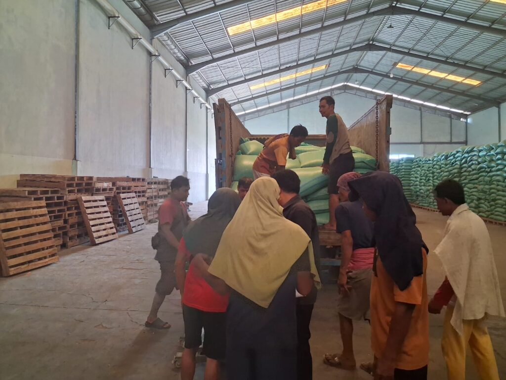 Polsek Sanga Desa Dukung Ketahanan Pangan, 12,7 Ton Jagung Dikirim ke Bulog Sumsel
