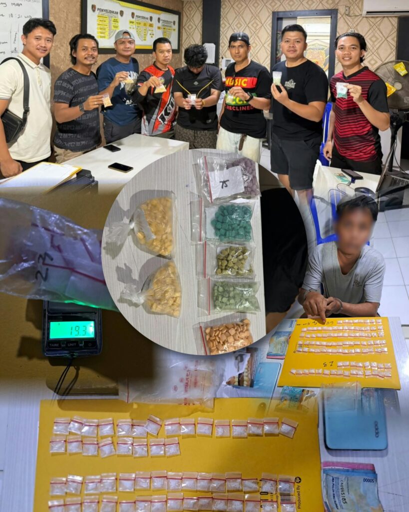 Polsek Keluang Ungkap Dua Kasus Narkotika, Amankan 600 Butir Ekstasi dan 91 Paket Sabu Polsek Keluang Ungkap Dua Kasus Narkotika, Amankan 600 Butir Ekstasi dan 91 Paket Sabu