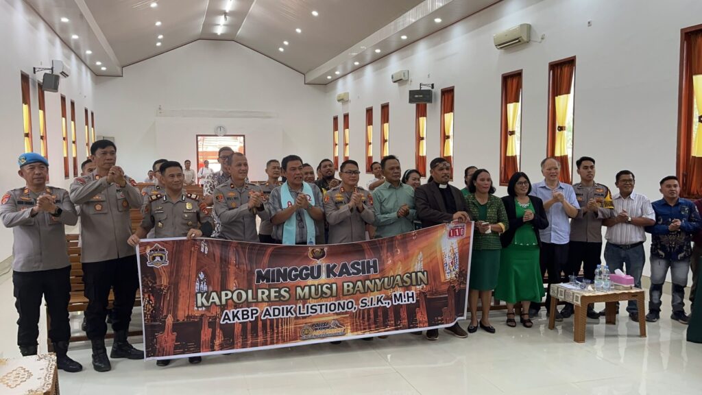 Minggu Kasih di GPIN Serasan Sekate, Kapolres Muba Serap Aspirasi Jemaat dan Tegaskan Komitmen Jaga Toleransi